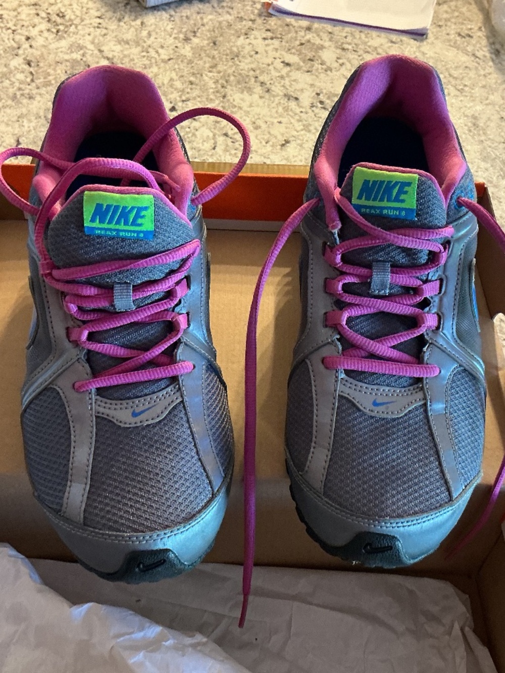 Nike Woman’s REAX RUN 8 size 8.5
